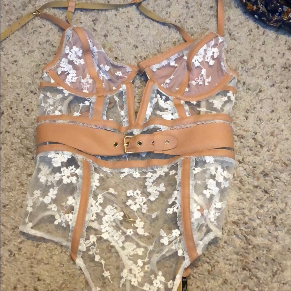 For love and lemons bodysuit